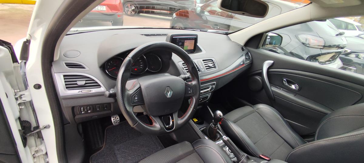 renault-megane-sport-tourer-2016-diesel-1598cc