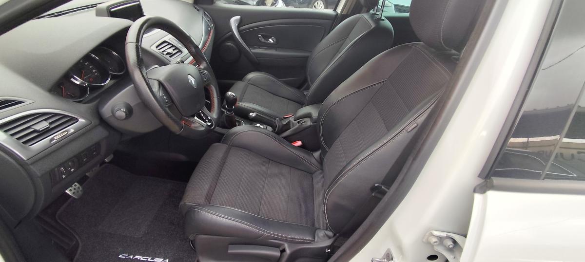 renault-megane-sport-tourer-2016-diesel-1598cc