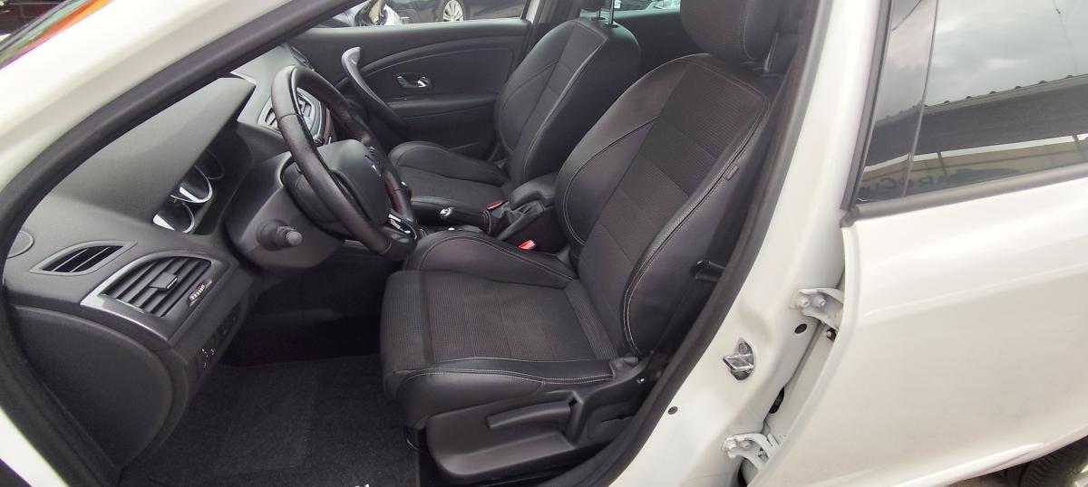 renault-megane-sport-tourer-2016-diesel-1598cc