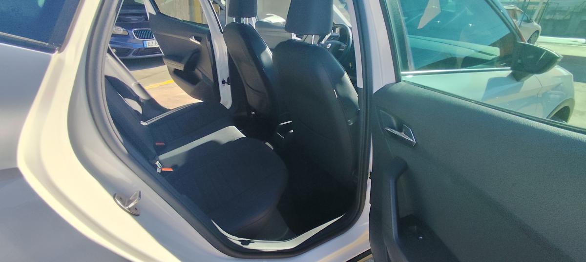 seat-arona-2019-diesel-1598cc
