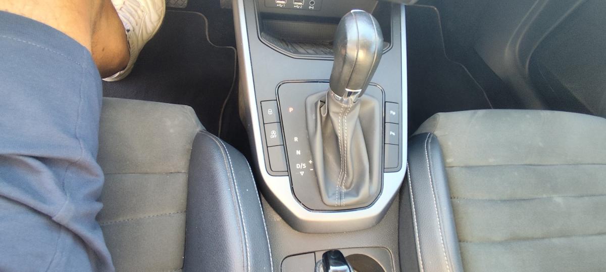 seat-arona-2019-diesel-1598cc