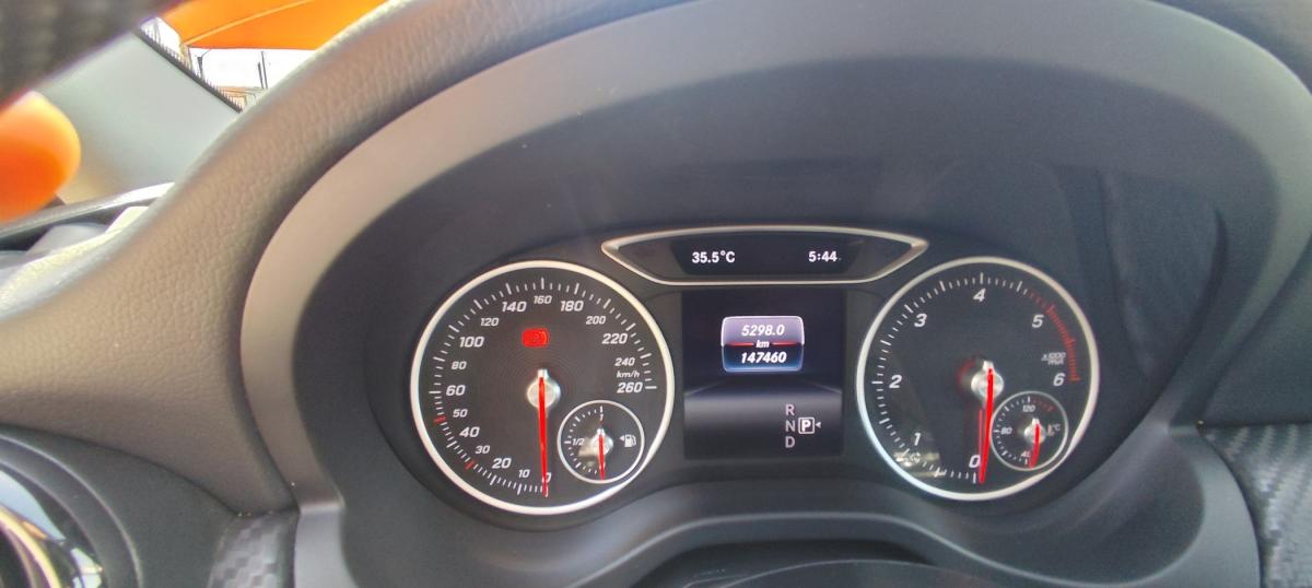 mercedes-benz-gla-2018-diesel-1461cc