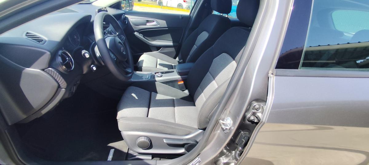 mercedes-benz-gla-2018-diesel-1461cc