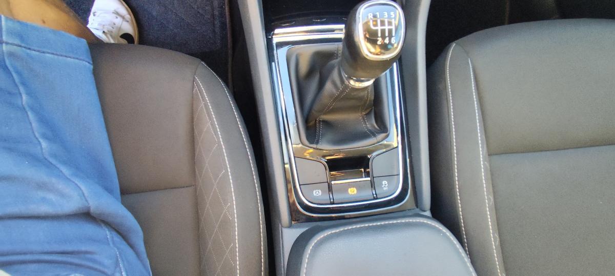 skoda-karoq-2018-diesel-1598cc