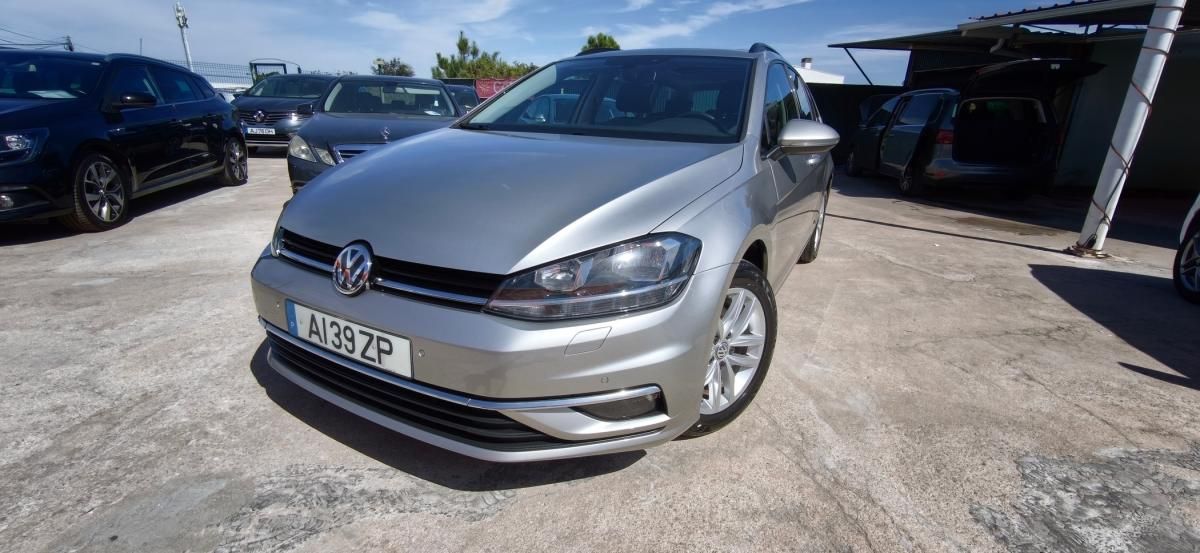 volkswagen-golf-2019-diesel-1598cc