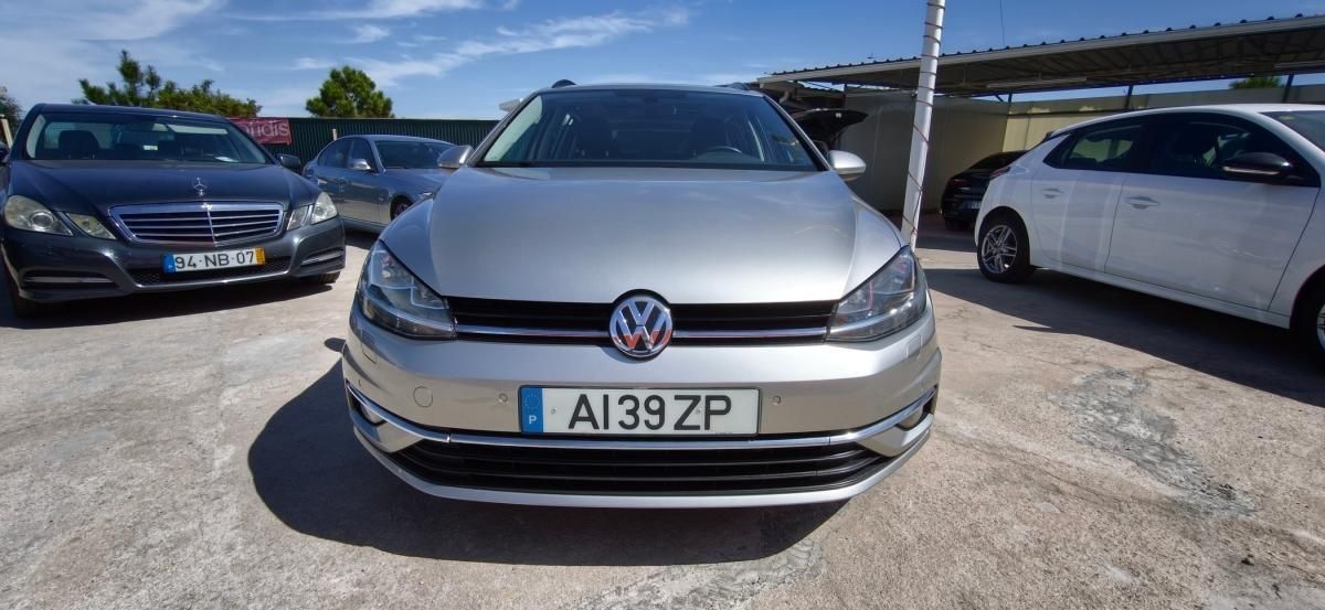 volkswagen-golf-2019-diesel-1598cc