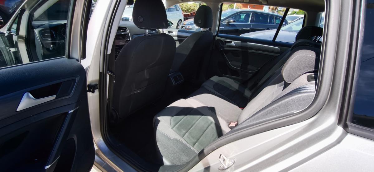 volkswagen-golf-2019-diesel-1598cc