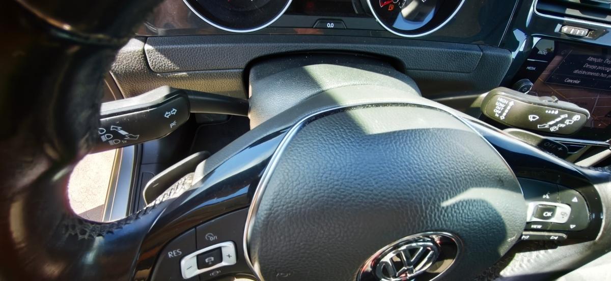 volkswagen-golf-2019-diesel-1598cc