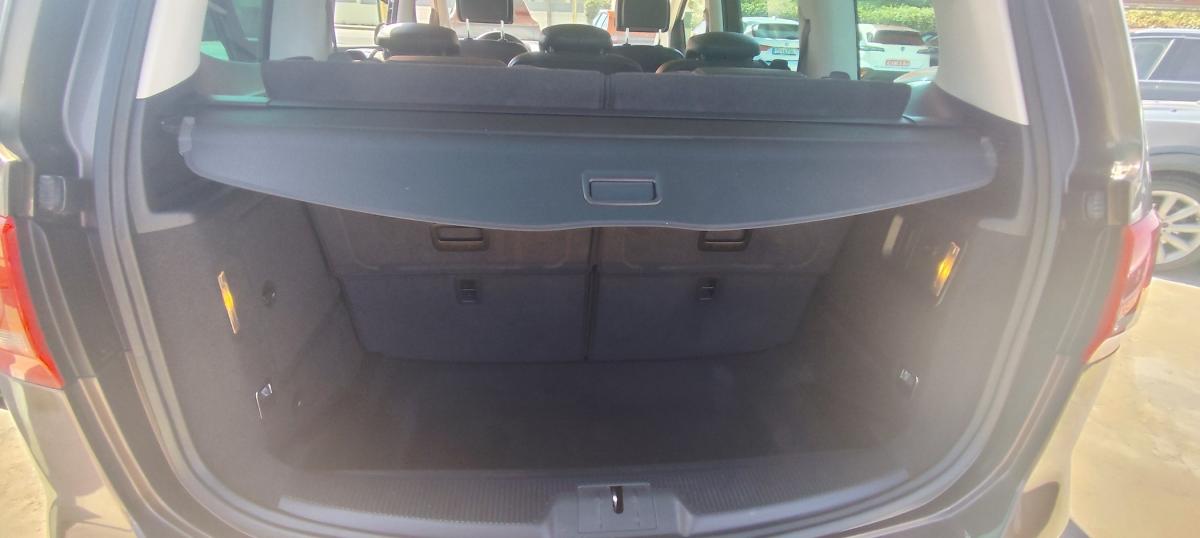 volkswagen-sharan-2013-diesel-1968cc