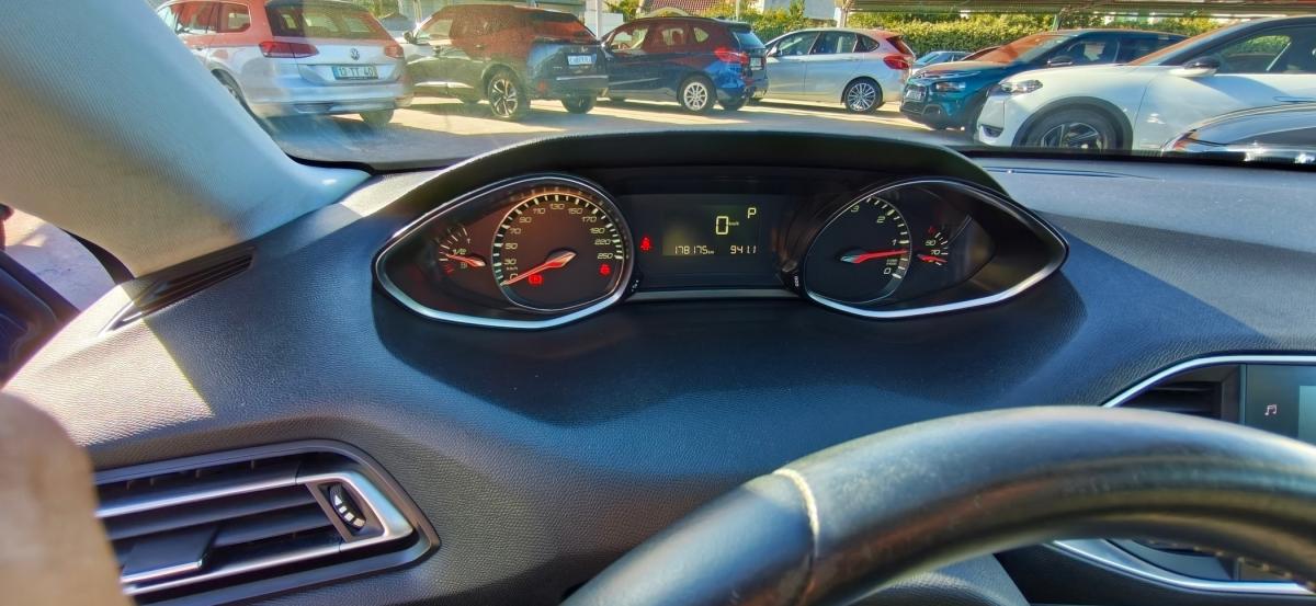 peugeot-308-2018-diesel-1560cc