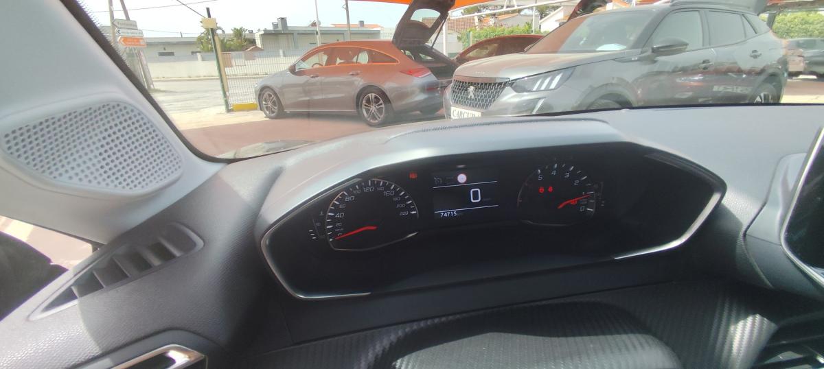peugeot-208-2020-gasolina-1199cc