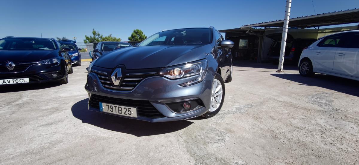 renault-megane-sport-tourer-2017-diesel-1461cc