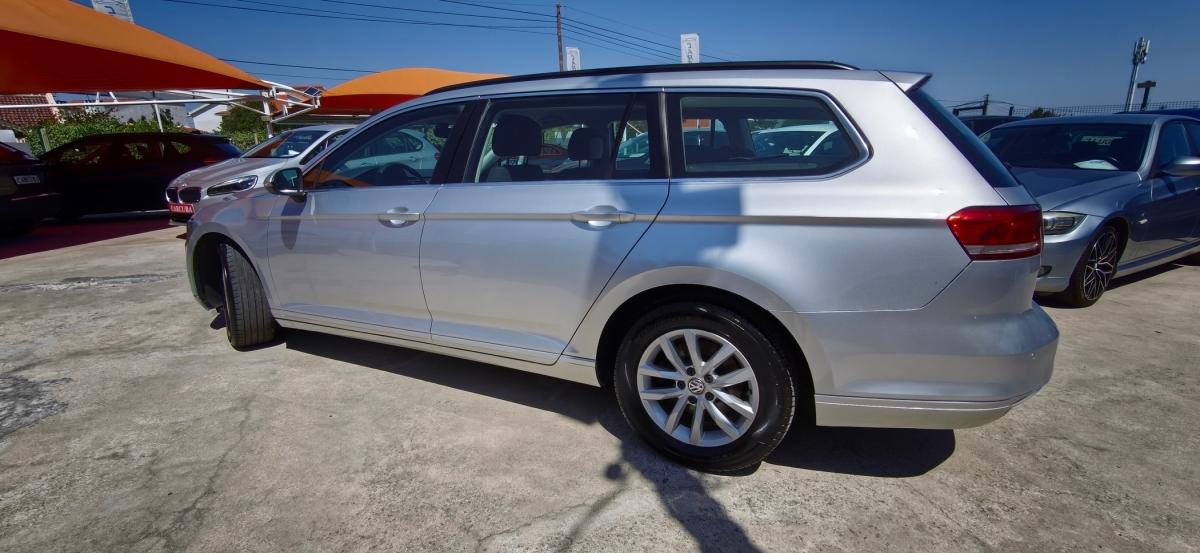 volkswagen-passat-variant-2017-diesel-1598cc