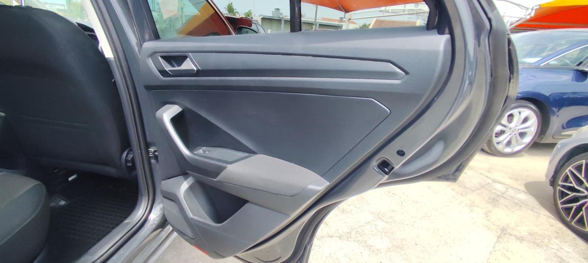 volkswagen-t-roc-2021-gasolina-999cc