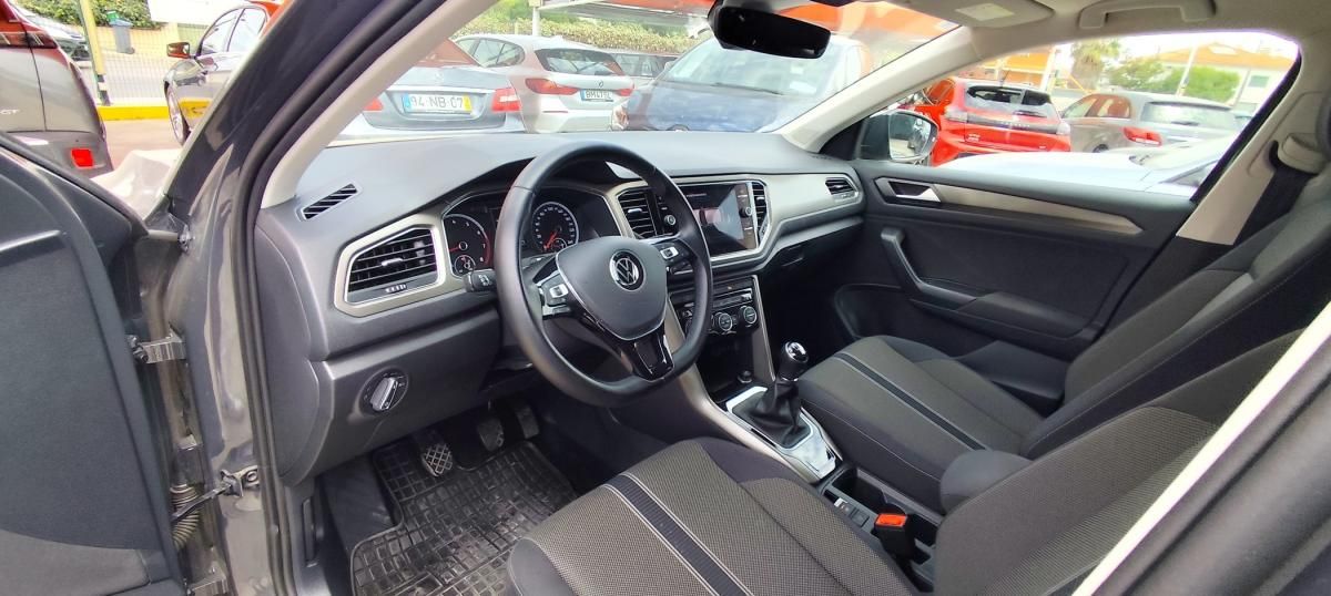 volkswagen-t-roc-2021-gasolina-999cc