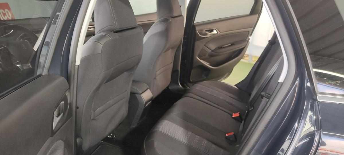 peugeot-308-sw-2018-diesel-1500cc