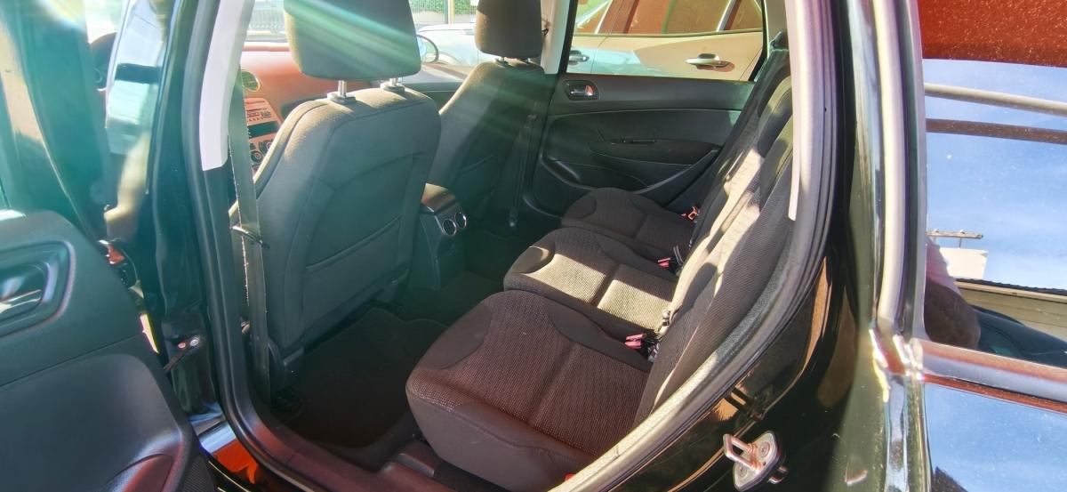 peugeot-308-sw-2011-diesel-1560cc
