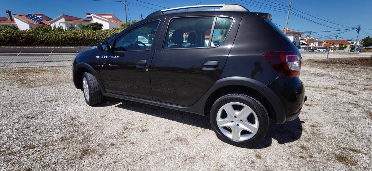 dacia-sandero-2015-diesel-1461cc
