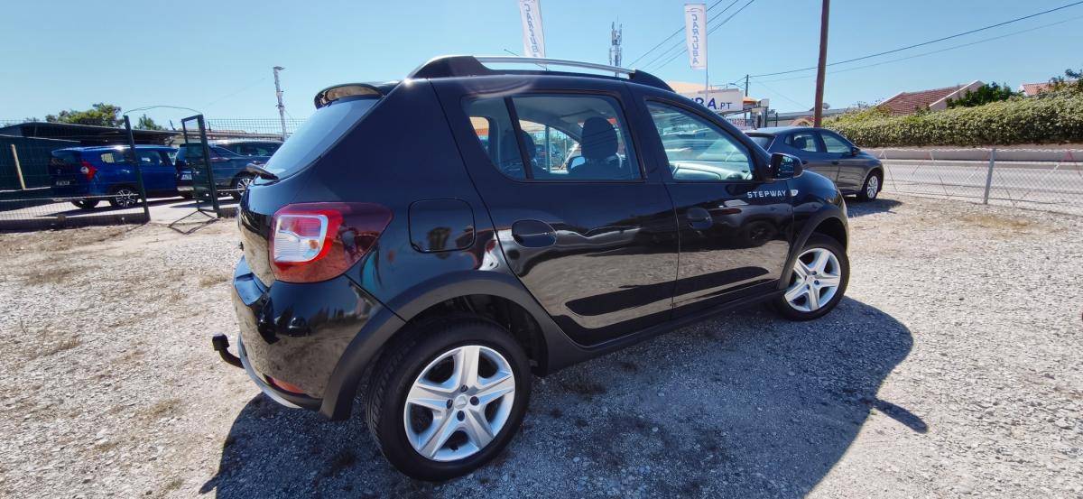 dacia-sandero-2015-diesel-1461cc