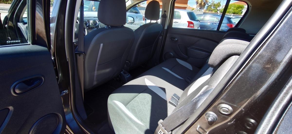 dacia-sandero-2015-diesel-1461cc