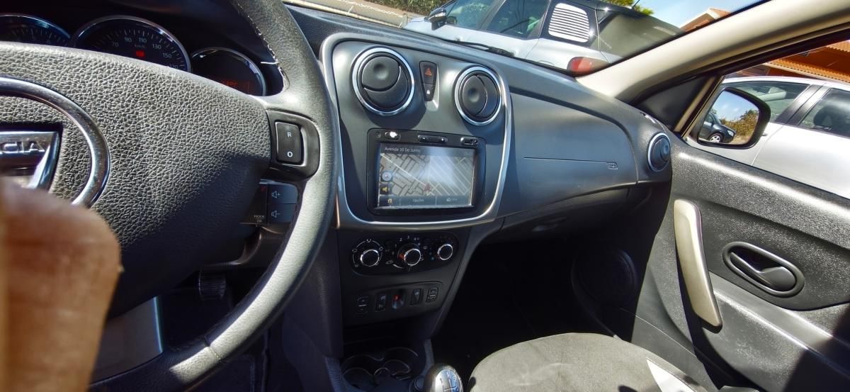 dacia-sandero-2015-diesel-1461cc