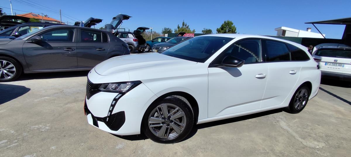 peugeot-308-sw-2022-diesel-1499cc