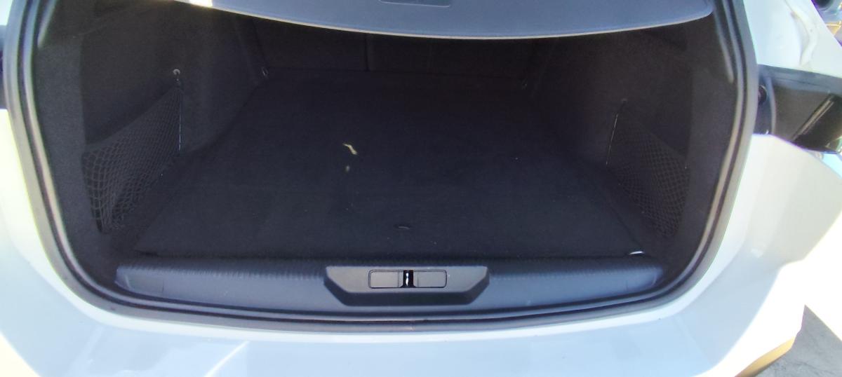 peugeot-308-sw-2022-diesel-1499cc