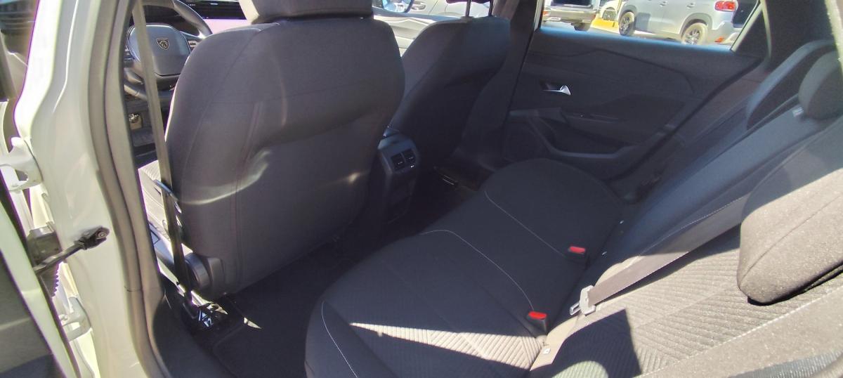 peugeot-308-sw-2022-diesel-1499cc