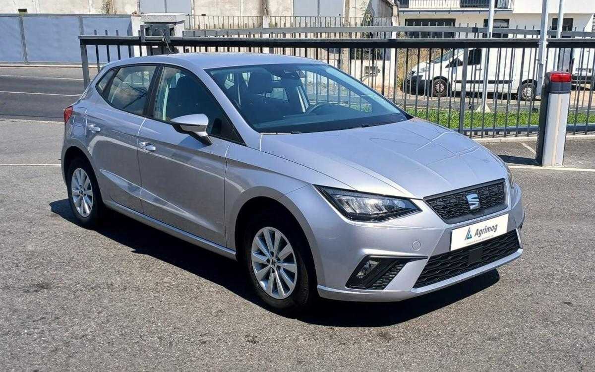seat-ibiza-2023-gasolina-999cc