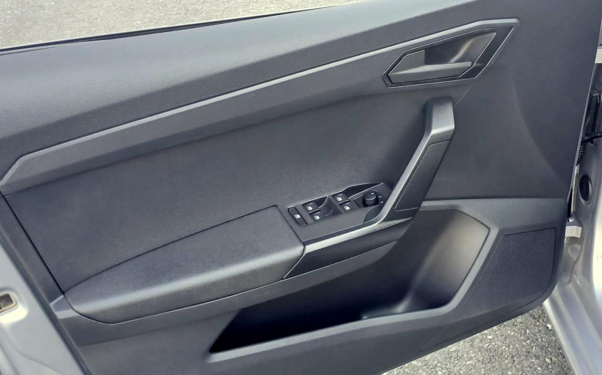 seat-ibiza-2023-gasolina-999cc