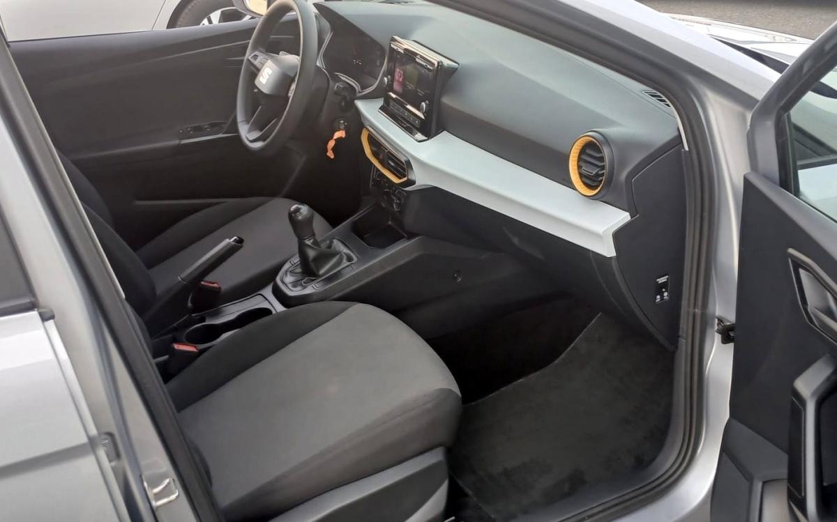 seat-ibiza-2023-gasolina-999cc