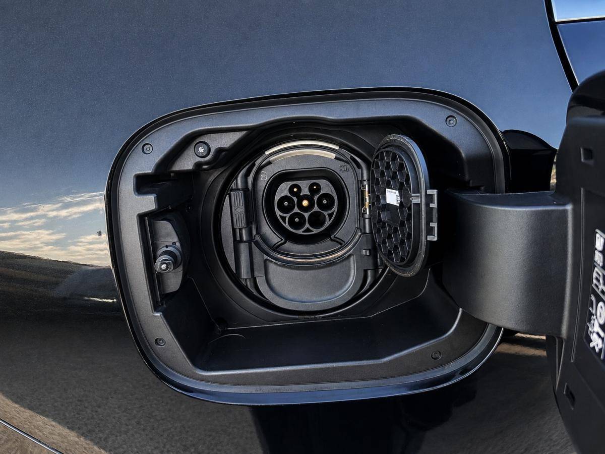 mercedes-benz-classe-a-2022-hibrido-a-gasolina-1332cc