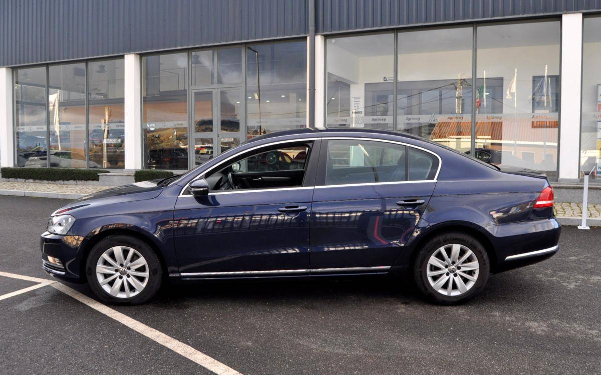volkswagen-passat-2012-diesel-1598cc