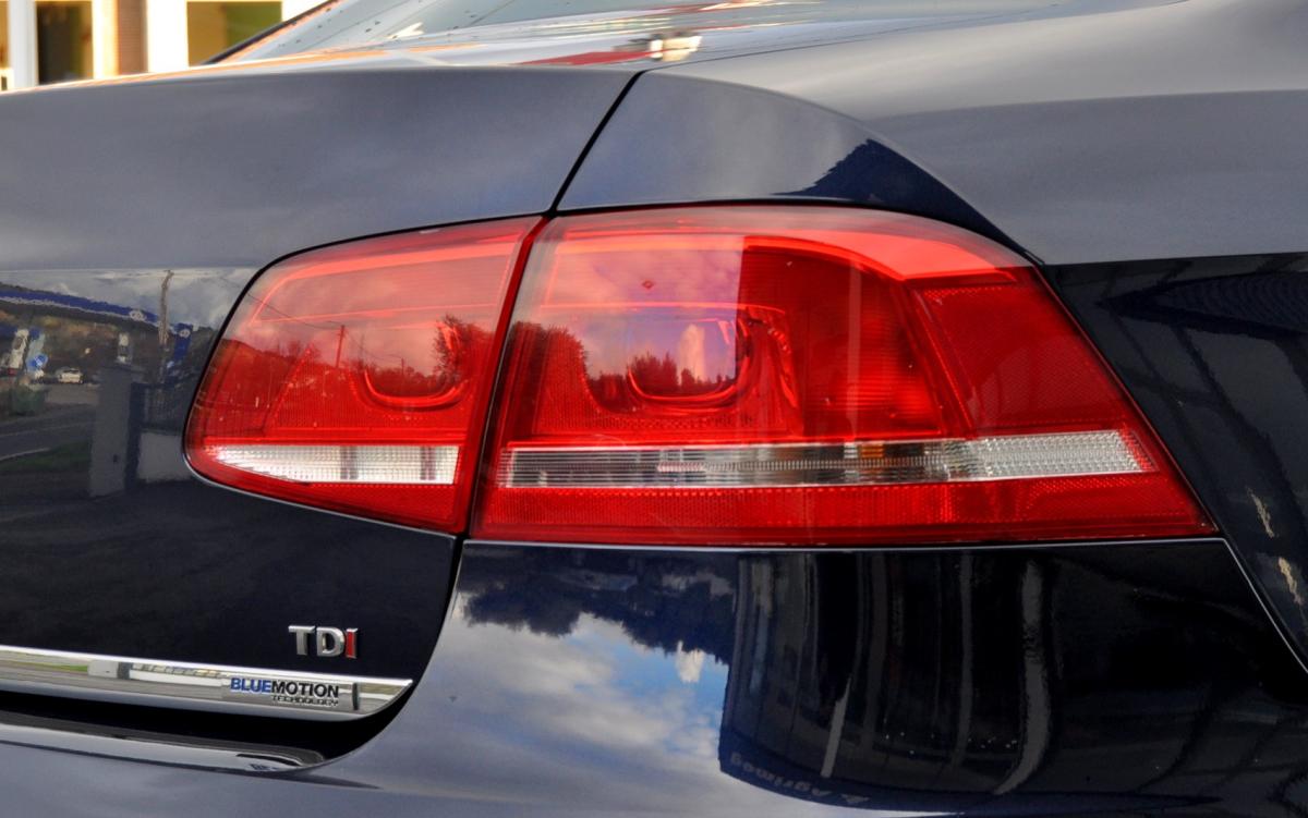 volkswagen-passat-2012-diesel-1598cc