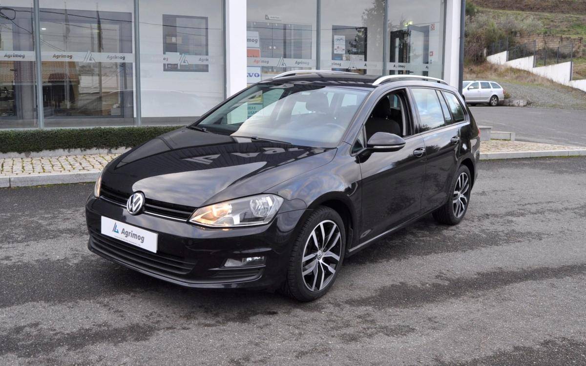 volkswagen-golf-variant-2017-diesel-1598cc