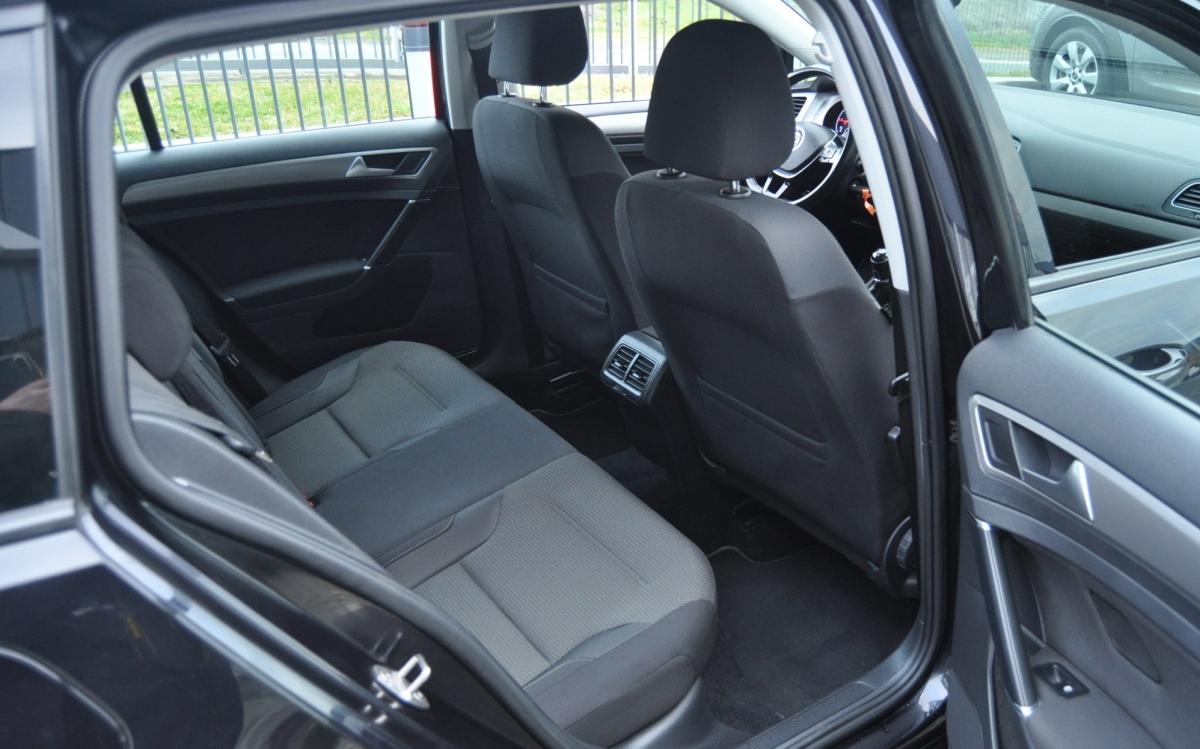 volkswagen-golf-variant-2017-diesel-1598cc