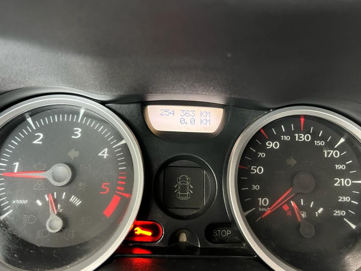 renault-megane-2008-diesel-1461cc