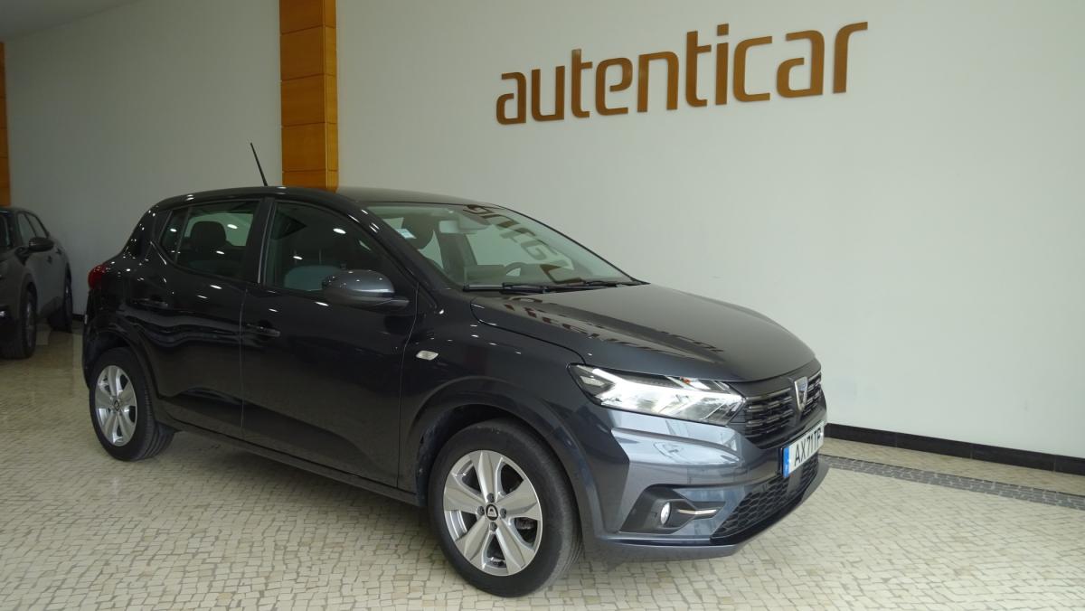 dacia-sandero-2023-gasolina-999cc