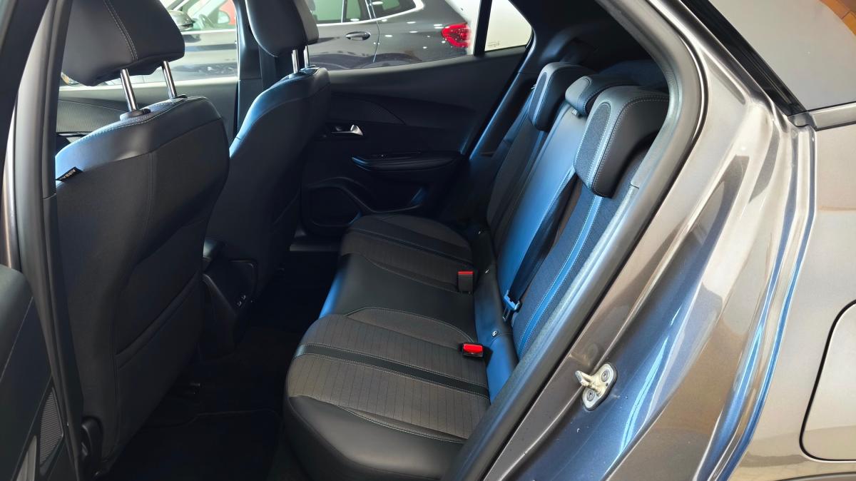 peugeot-2008-2022-gasolina-1199cc