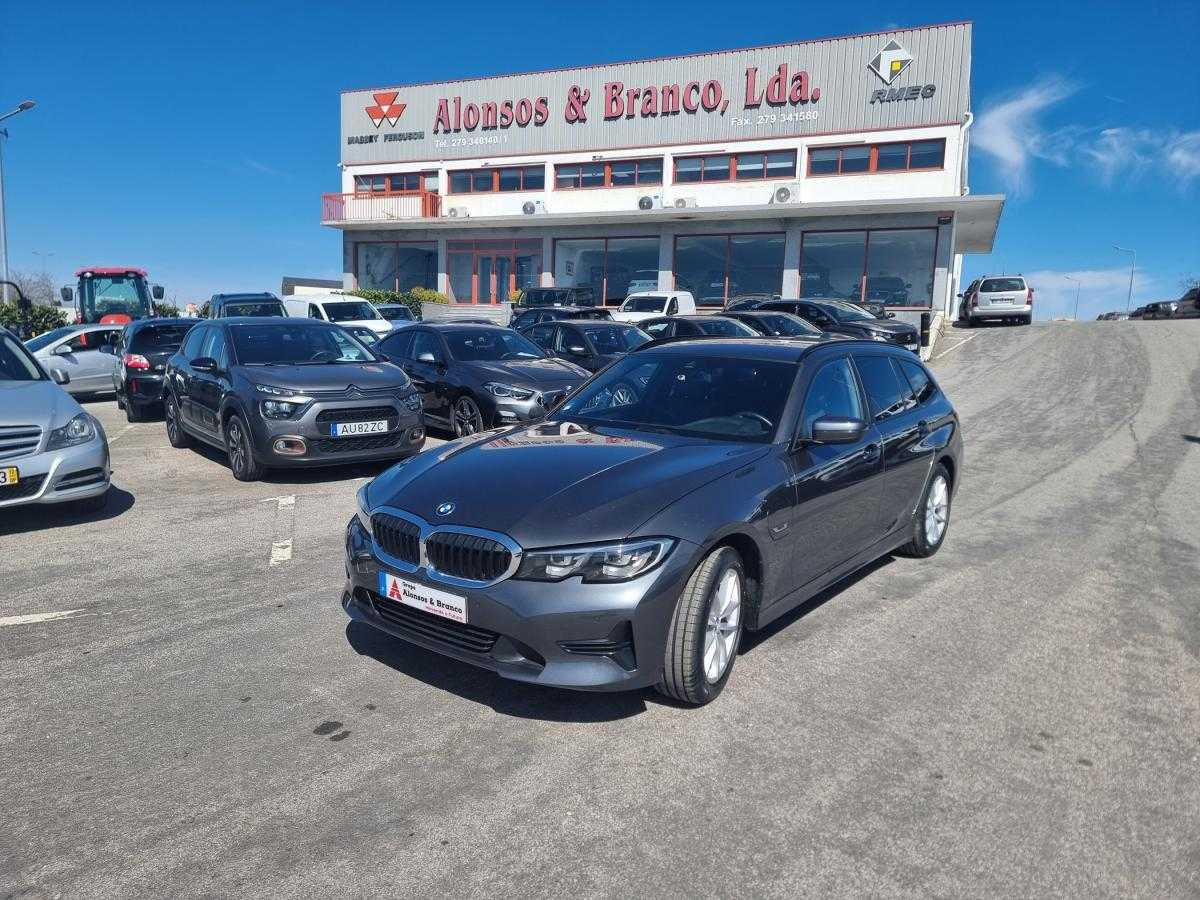 bmw-serie-3-2022-hibrido-a-gasolina-1998cc