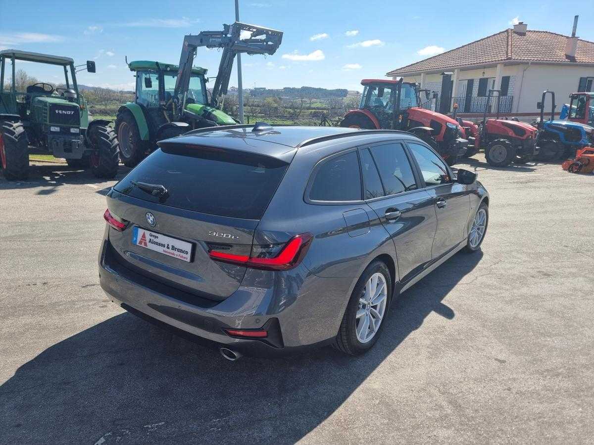 bmw-serie-3-2022-hibrido-a-gasolina-1998cc