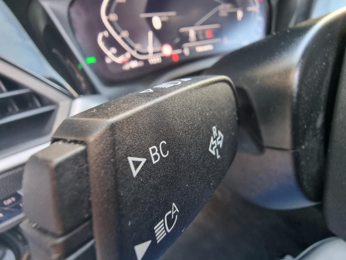 bmw-serie-3-2022-hibrido-a-gasolina-1998cc