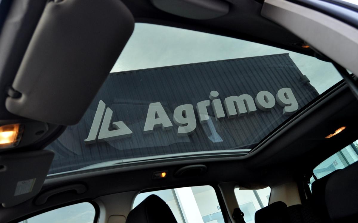 peugeot-308-sw-2009-diesel-1560cc