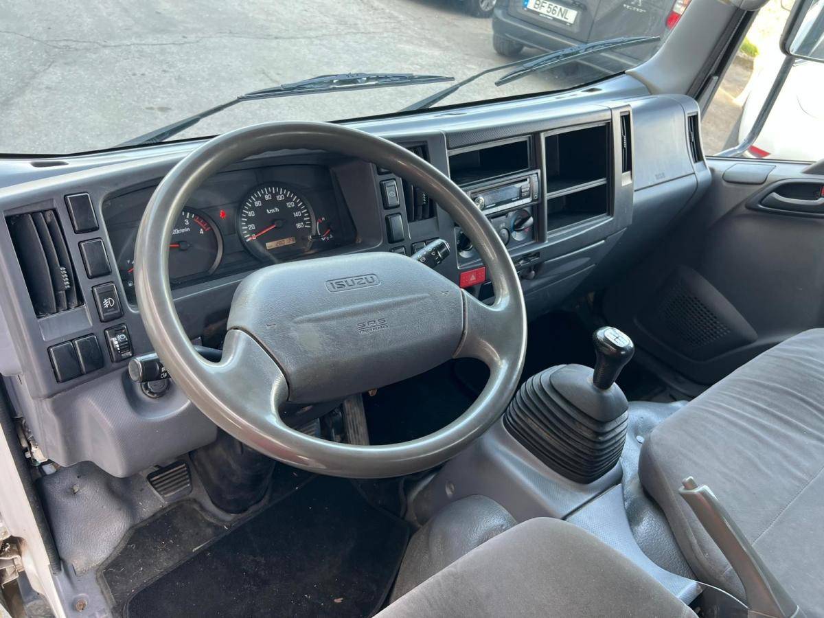 isuzu-nlr-2014-diesel-2999cc