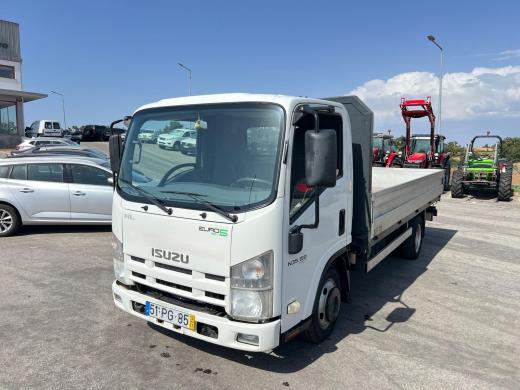 isuzu-nlr-2014-diesel-2999cc