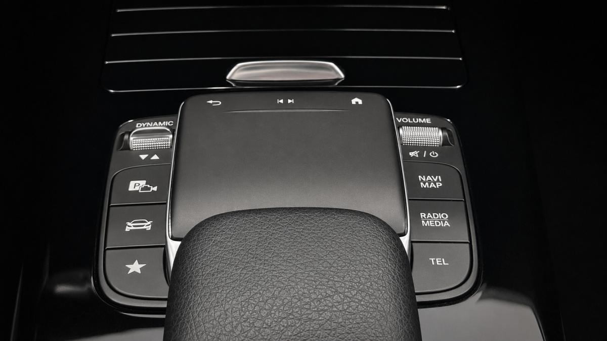 mercedes-benz-classe-a-2021-hibrido-a-gasolina-1332cc