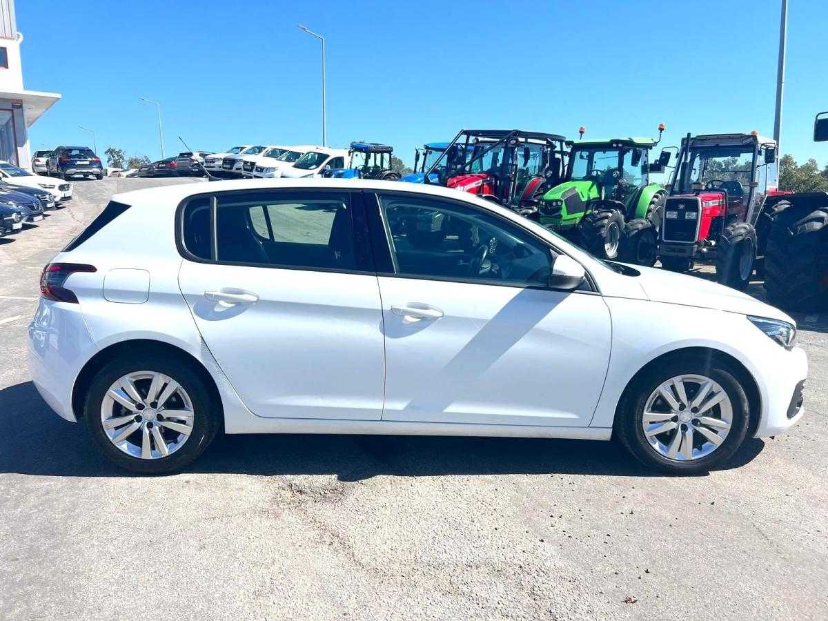 peugeot-308-2019-diesel-1499cc