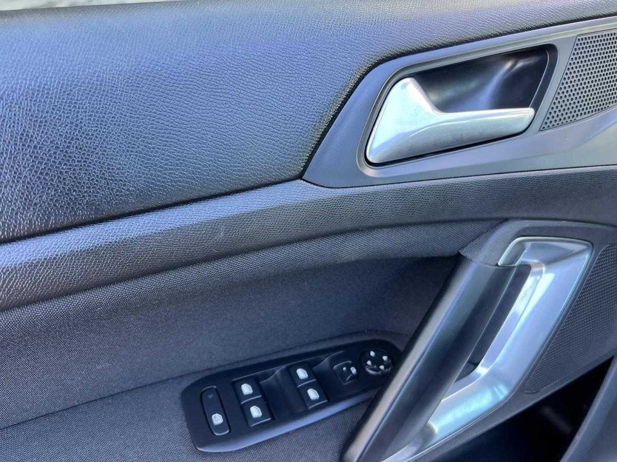 peugeot-308-2019-diesel-1499cc