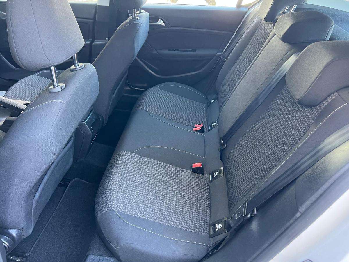 peugeot-308-2019-diesel-1499cc