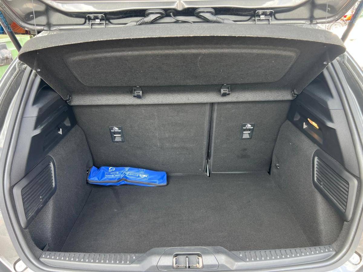 ford-focus-2021-diesel-1499cc